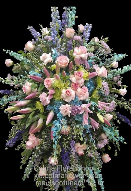 Serene Pastel Tones Spray