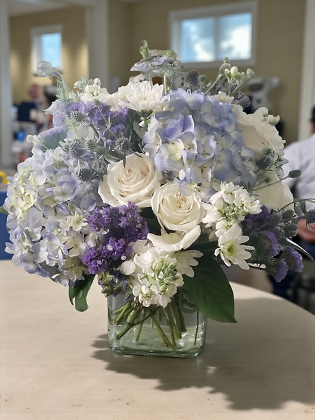 Ocean song vase arrangement