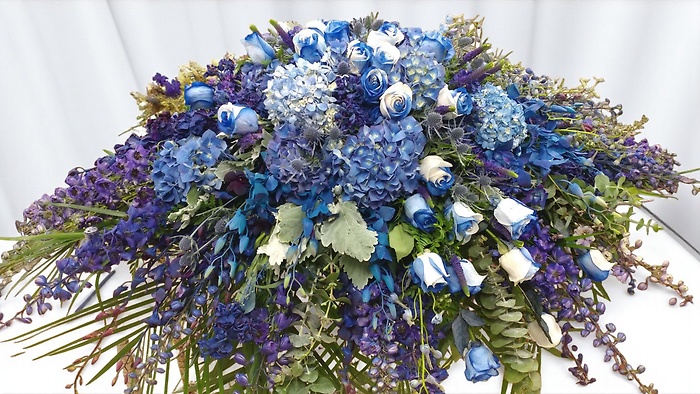 Blue ocean casket spray